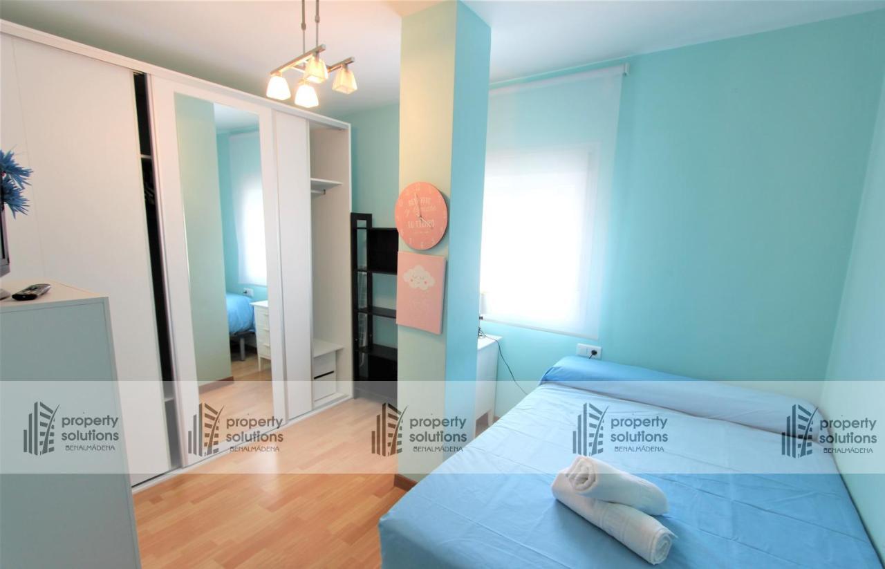 La Carihuela - Apartamento De 3 Dormitorios -A 300Mtrs De La Playa Торремолинос Экстерьер фото