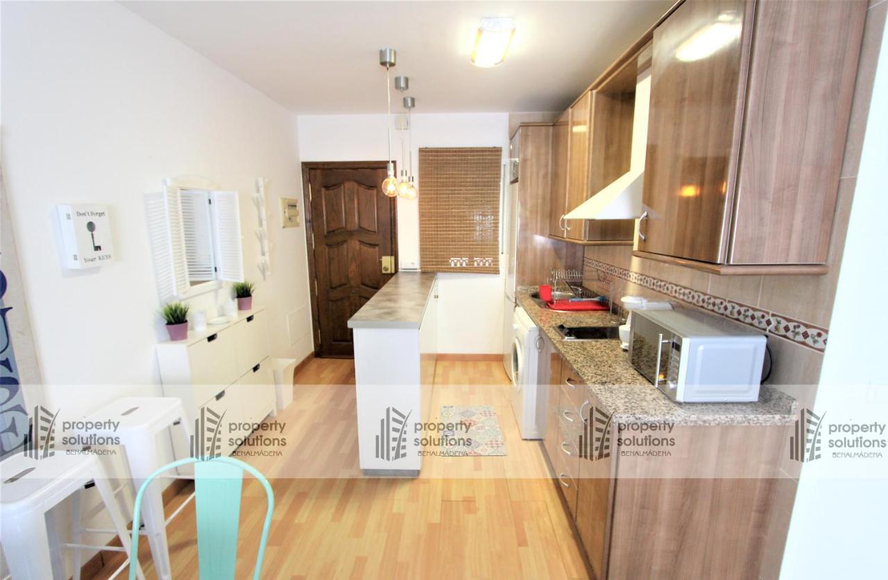 La Carihuela - Apartamento De 3 Dormitorios -A 300Mtrs De La Playa Торремолинос Экстерьер фото